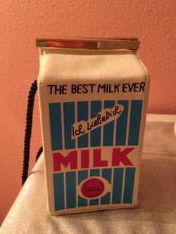 Milk carton purse 👛