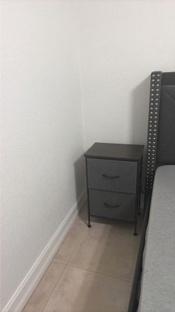 King size platform bed