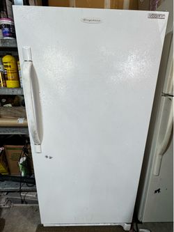 Frigidaire Upright Freeze
