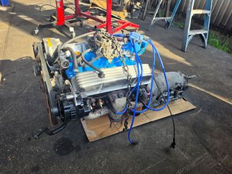 Chevy gmc 5.7 engine/700r4 Transmission/ edelbrock carburetor (rebuilt)