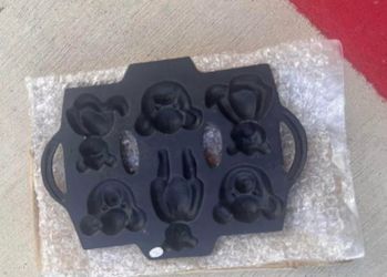 Cast Iron Animal Baking Mold Pan – Double Sided