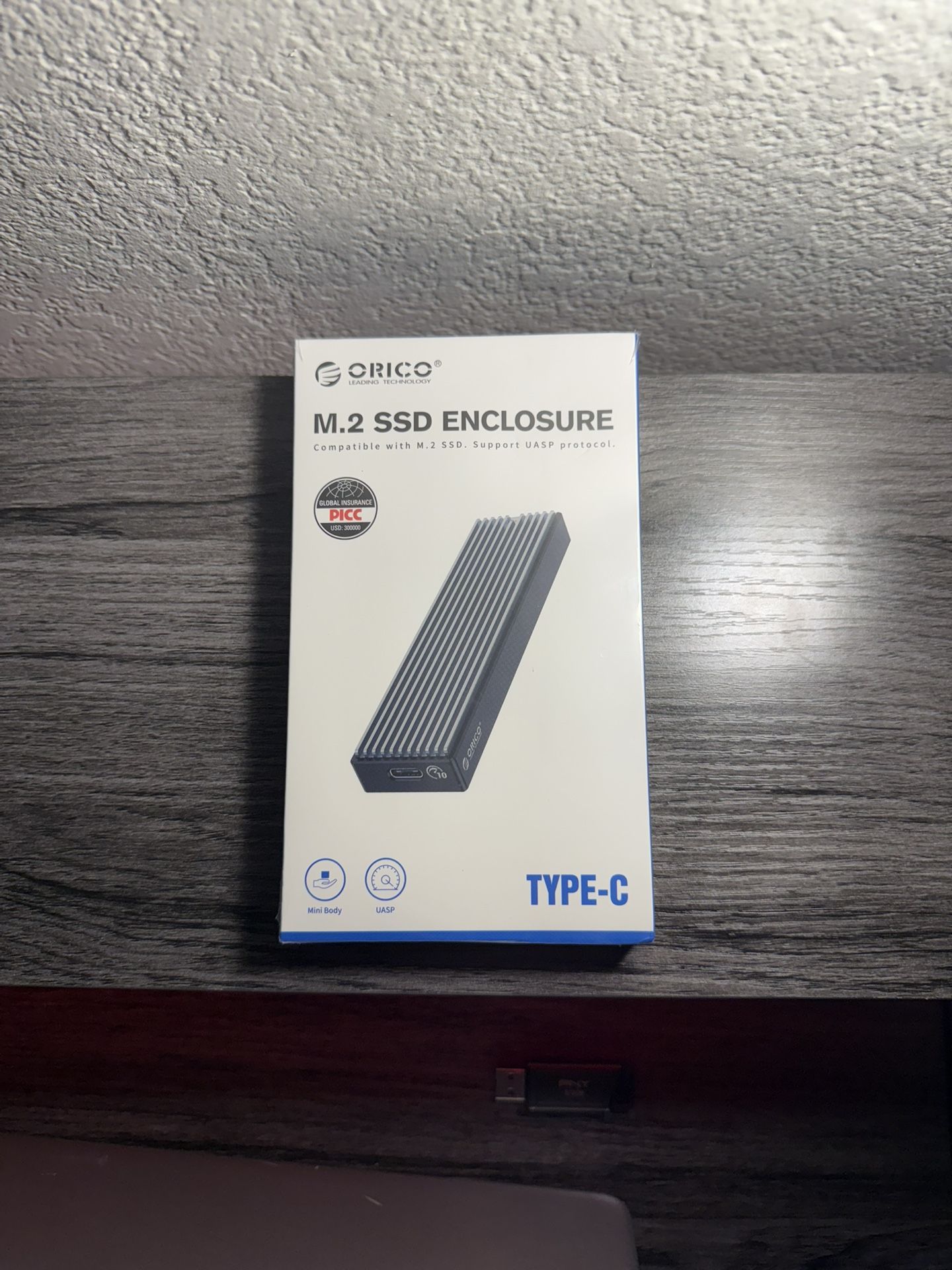Nvme/ SATA Enclosure