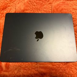 Apple - MacBook Air 13.6" Laptop - M2 chip Built for Apple Intelligence - 8GB Memory - 256GB SSD - Midnight