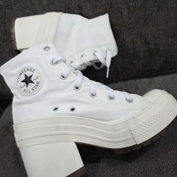 Converse Shoes Size #8.5 Women 