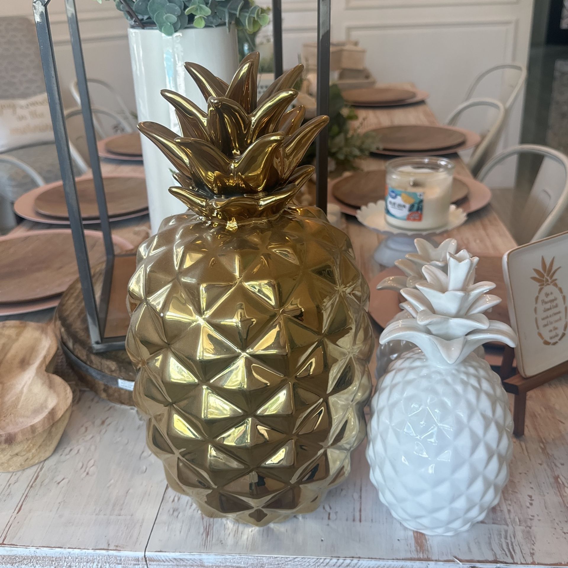Pineapple Decorations