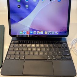 Apple iPad Pro 11-inch, Wi-Fi + Cellular, Apple Magic Keyboard, Apple Smart Folio