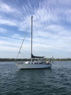 Islander 30 Bahama sailboat