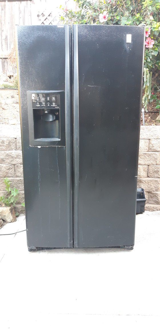 FREE Freezer for parts