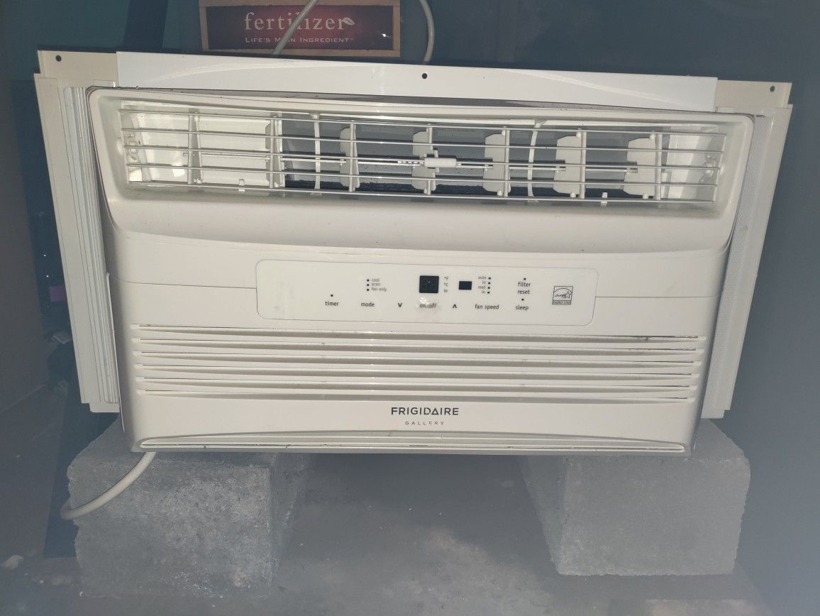 Frigidaire Air conditioner