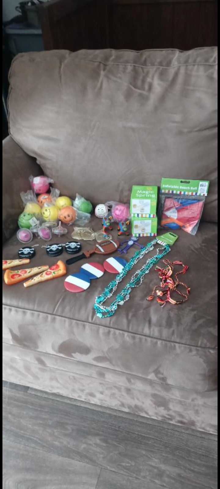 Brand New Party Favors All For $5 Pickup Between 2:00-10:40 Rainbow/Charleston Cash Only Read Description