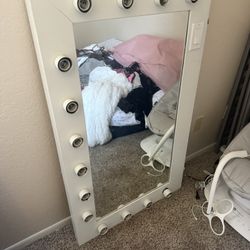 Makeup Mirror 