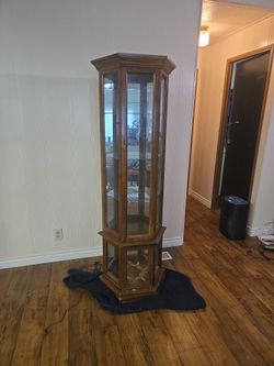 Display Cabinet