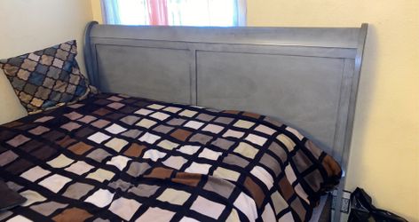Bed frame