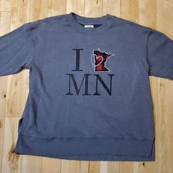 NEW Maurices 'I ❤️ MN' Gray Sweatshirt (XXL)