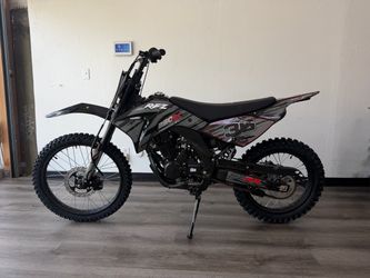 Brand New Dirtbike