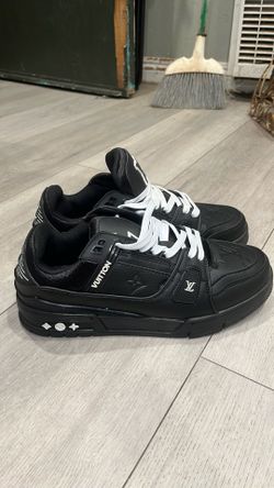 Louis Vuitton Trainer Black Embossed Monogram size 13 NO BOX