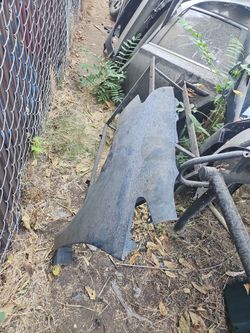 Left side fender 2012