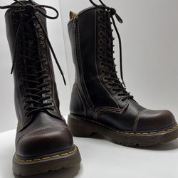 DR MARTENS MIRANDA