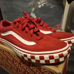 VANS (Red Checker Bottom) Size 5.5