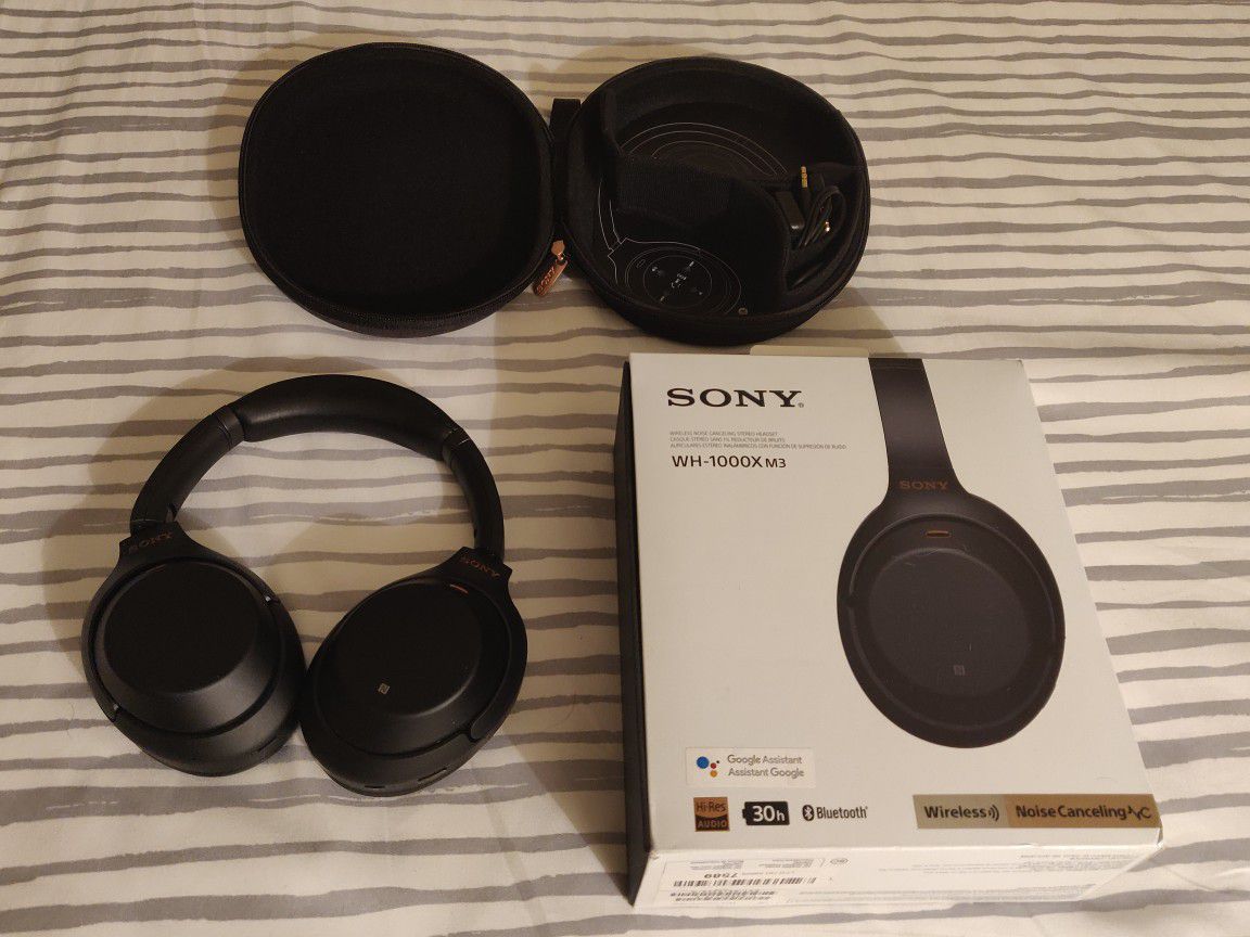 Sony WH-1000XM3 Like-New Noise Cancellation Headphone