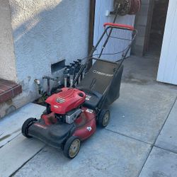 Troy bolt Lawn Mower