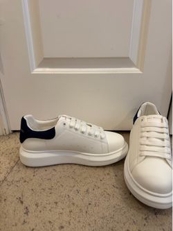 Alexander Mcqueens