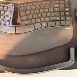 Microsoft Sculpt Ergonomic Wireless Desktop Keyboard and Mouse - Black. Wireless