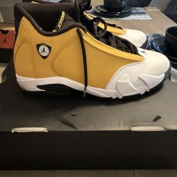 Retro 14 