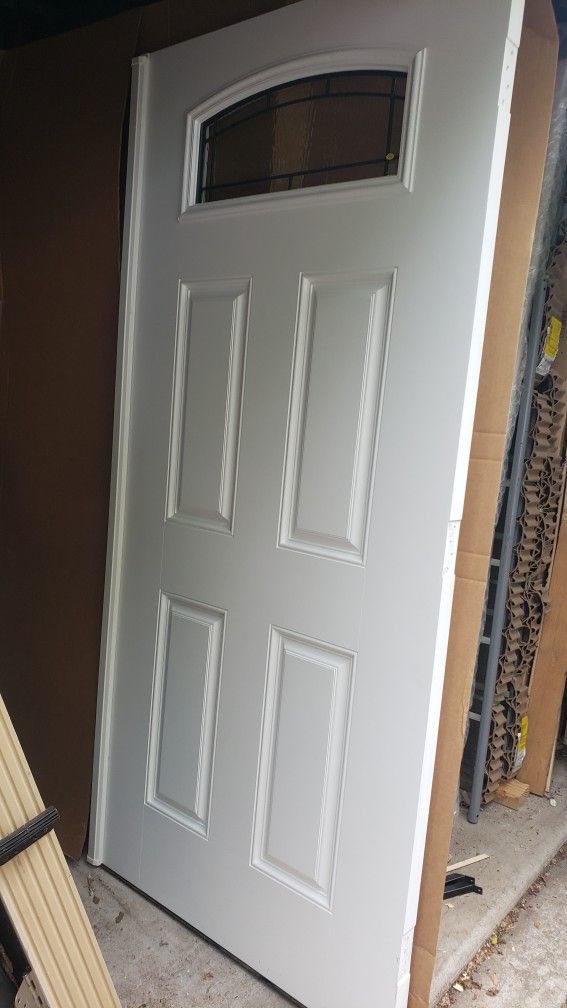 Masonite 36x80 Entrance door w/ ¼ lite