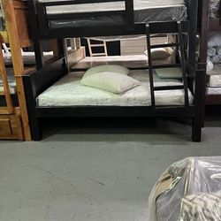 Twin full bunk bed complete