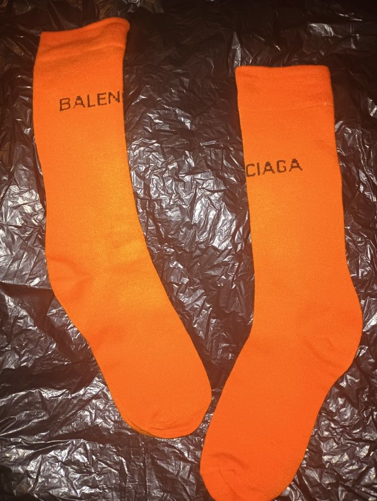 🧡 Orange Balenciaga Socks