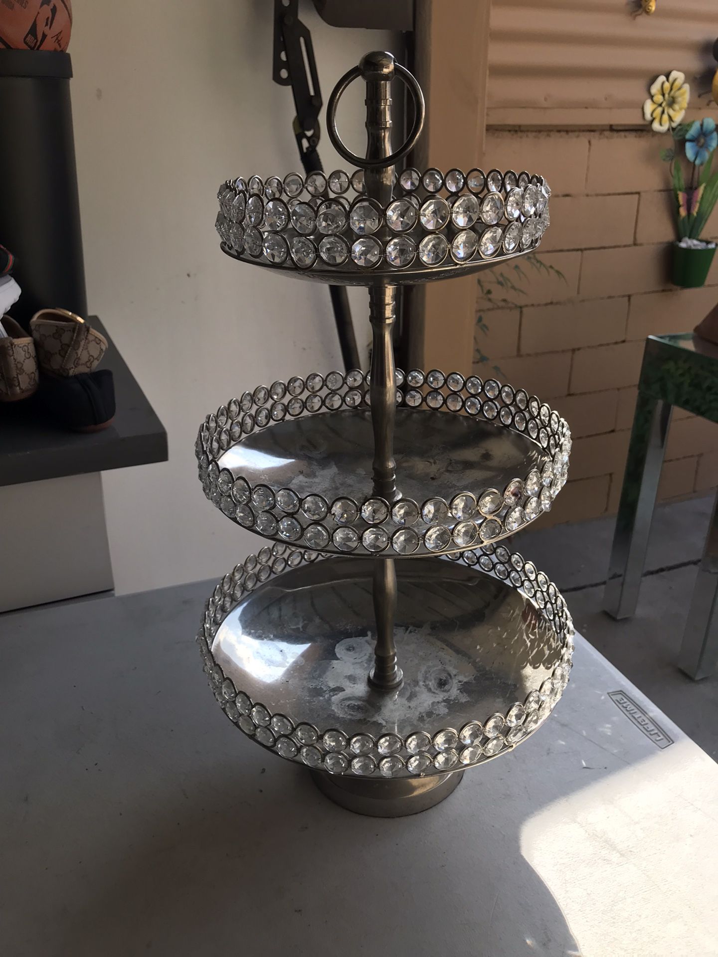 3 tier cake stand  Obo