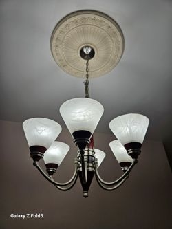 Chandelier Burgundy Color 6 Bulbs