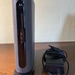 Motorola MB8611 Cable Modem