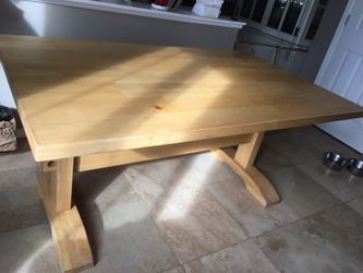 Table Solid wood with bench