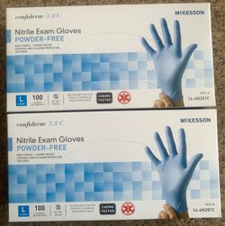 Nitrile Exam Gloves