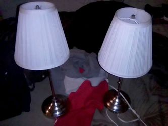 2 Lamps