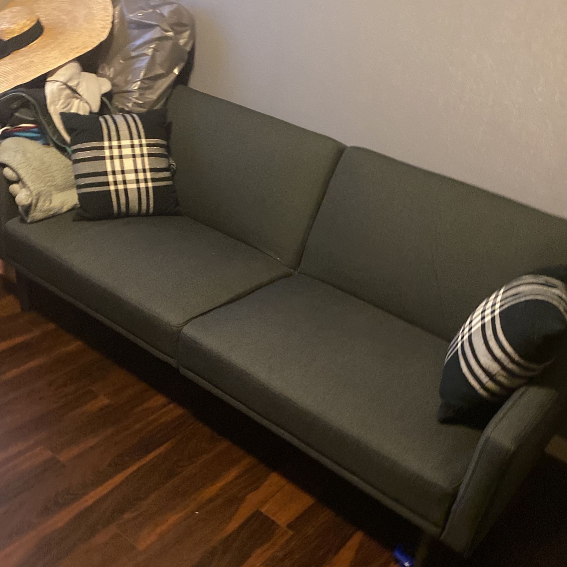 Futon Couch 78x32”