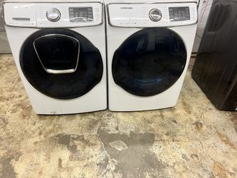 Sansung Electric Set Of Washer And Dryer 