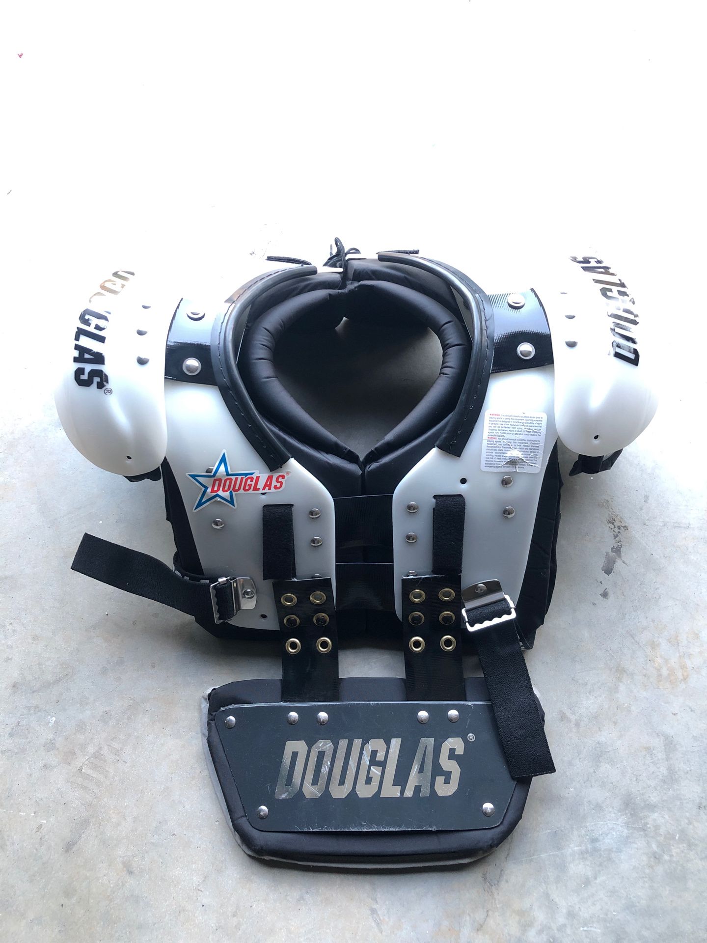 Douglas Youth Football Shoulder Pads with Backplate