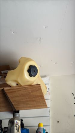 Yamaha YZ 125 two-stroke gas Tank