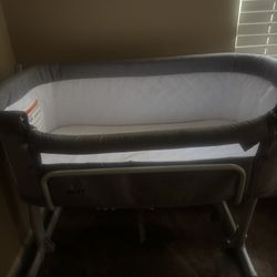 Bassinet 