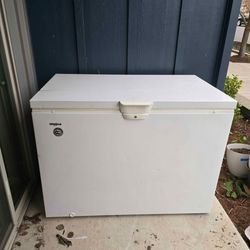Whirlpool Chest Freezer