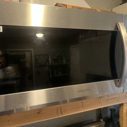 SAMSUNG MICROWAVE OVEN