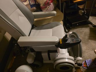 Hoveround MPV 5 Never used