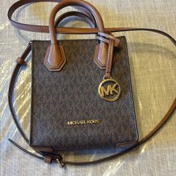 Michael Kors Extra Small Cross Body 