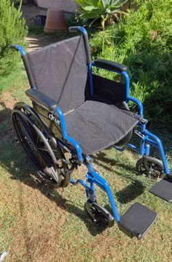 Drive Medical, Blue Streak Wheelchair, New, never used.
