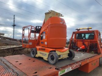 2017 JLG T26E Toucan Articulating Lift