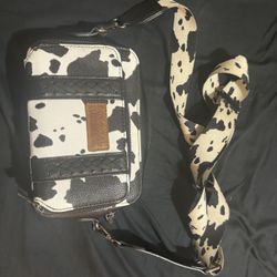 Wrangler Crossbody 