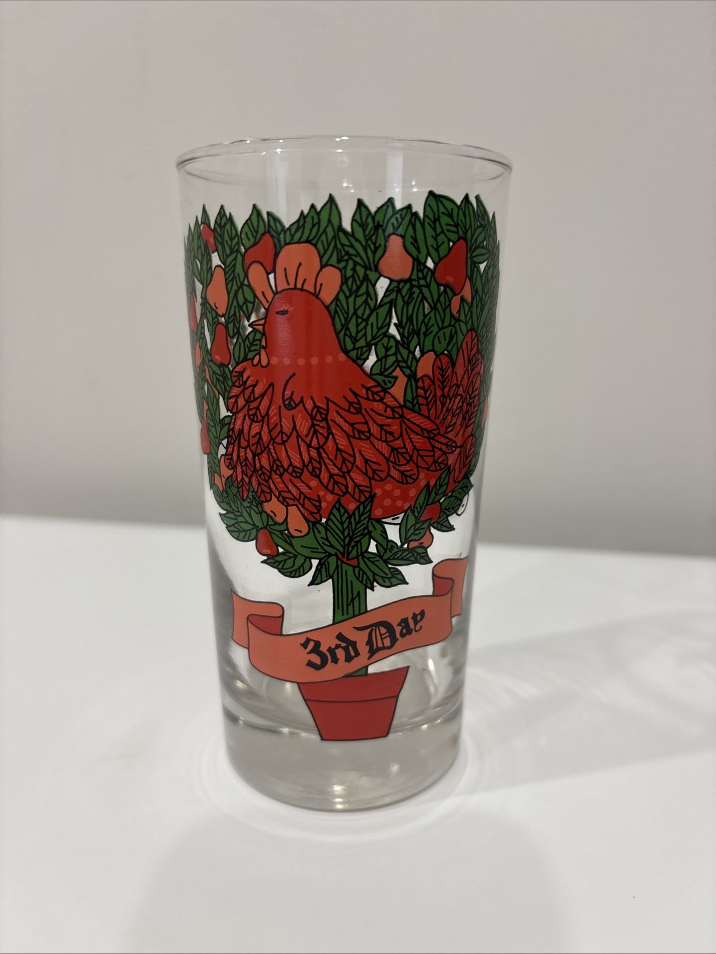 Vintage 12 oz Brockway 12 Days Of Christmas Glass 3rd Day 3 French Hens